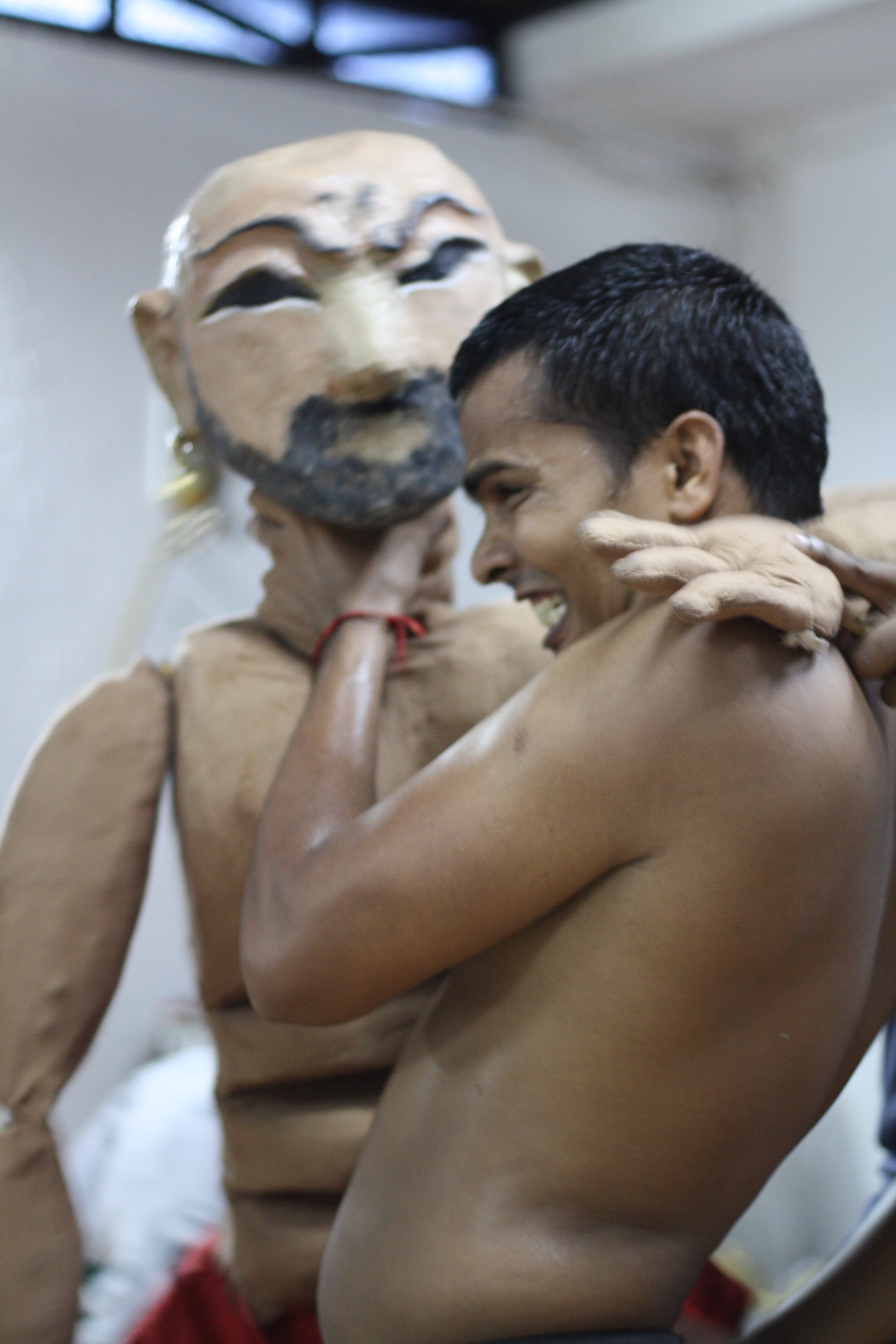 Bhima fighting the Dushasshana puppet.